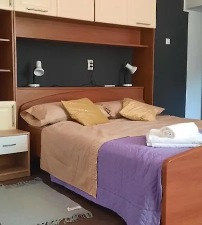 Cergolj Apartment *